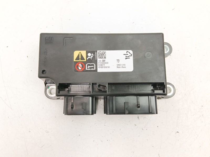 Recambio de centralita airbag para opel insignia a sedán (g09) 2.0 cdti (69) referencia OEM IAM 13593287 812586170 