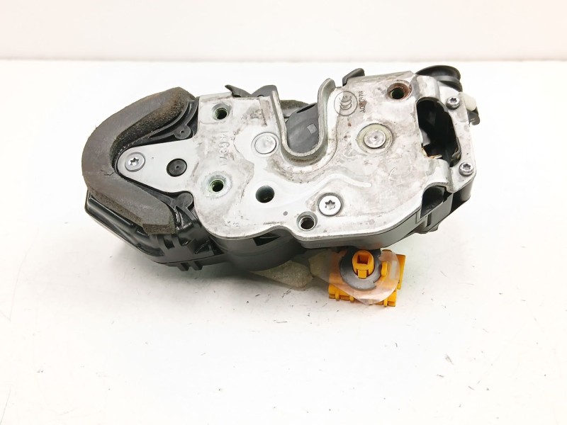 Recambio de cerradura puerta trasera izquierda para opel insignia a sedán (g09) 2.0 cdti (69) referencia OEM IAM 13578024  