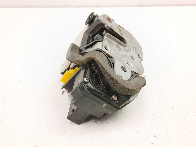 Recambio de cerradura puerta trasera izquierda para opel insignia a sedán (g09) 2.0 cdti (69) referencia OEM IAM 13578024  