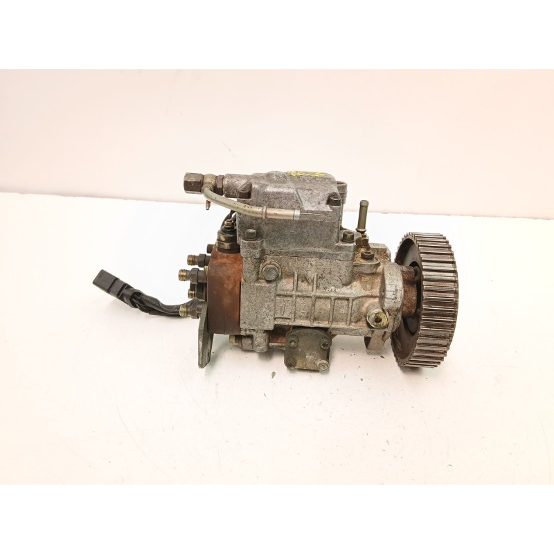 Recambio de bomba inyectora diesel para volkswagen golf iv (1j1) 1.9 tdi referencia OEM IAM 038130107D 0460404977 