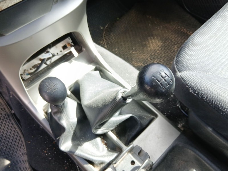 nissan terrano ii (r20) del año 1996