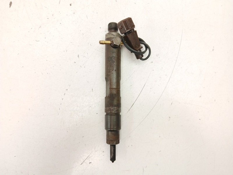 Recambio de inyectores juego para volkswagen golf iv (1j1) 1.9 tdi referencia OEM IAM 028130201T  028130201S