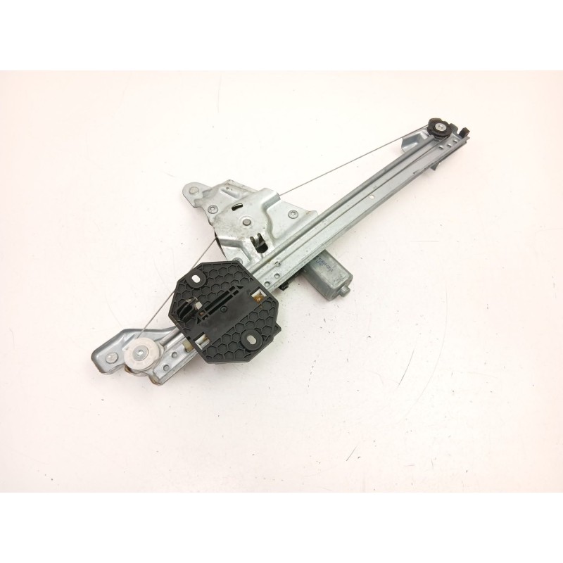 Recambio de elevalunas trasero izquierdo para dacia sandero ii (b8_) 1.5 blue dci 95 (b8jl) referencia OEM IAM 827211031R  
