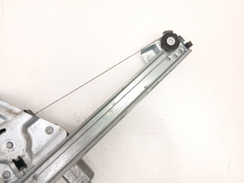 Recambio de elevalunas trasero izquierdo para dacia sandero ii (b8_) 1.5 blue dci 95 (b8jl) referencia OEM IAM 827211031R  
