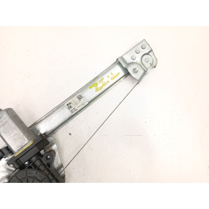 Recambio de elevalunas trasero izquierdo para dacia sandero ii (b8_) 1.5 blue dci 95 (b8jl) referencia OEM IAM 827211031R  