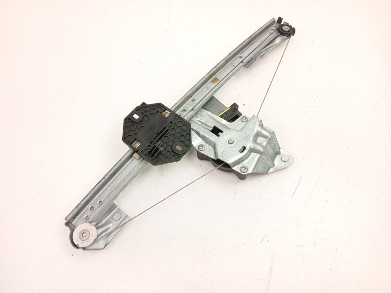 Recambio de elevalunas delantero derecho para dacia sandero ii (b8_) 1.5 blue dci 95 (b8jl) referencia OEM IAM 807209299R  