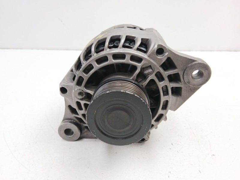 Recambio de alternador para fiat bravo i (182_) 1.9 jtd referencia OEM IAM 46748353 0986049400 