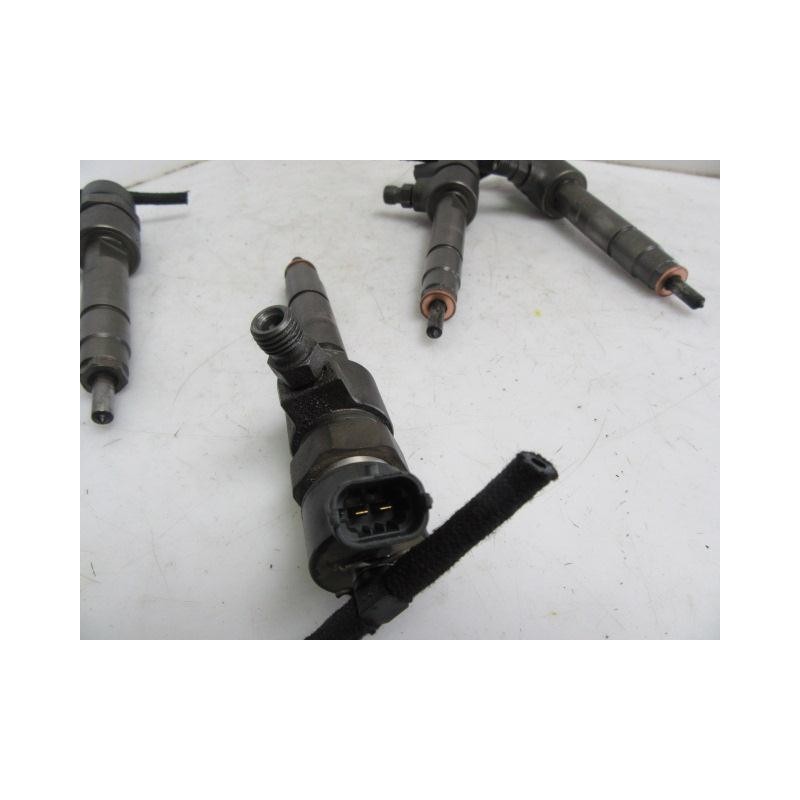 Recambio de inyectores (juego) : alfa romeo 146 : 1.9 jtd (104,69cv) 5p [2000] para alfa romeo 146 1.9 jtd referencia OEM IAM 04