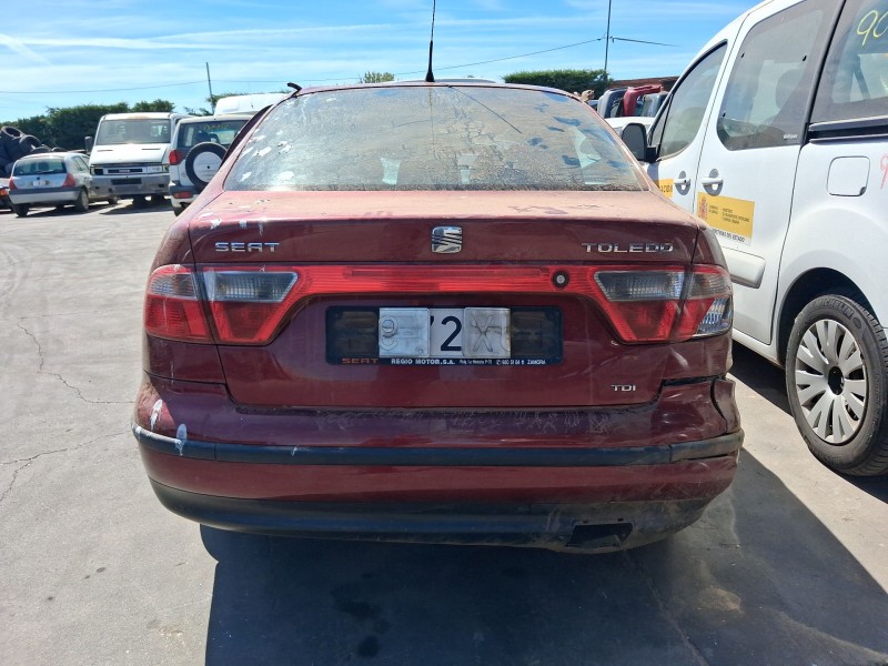 seat toledo ii (1m2) del año 2001