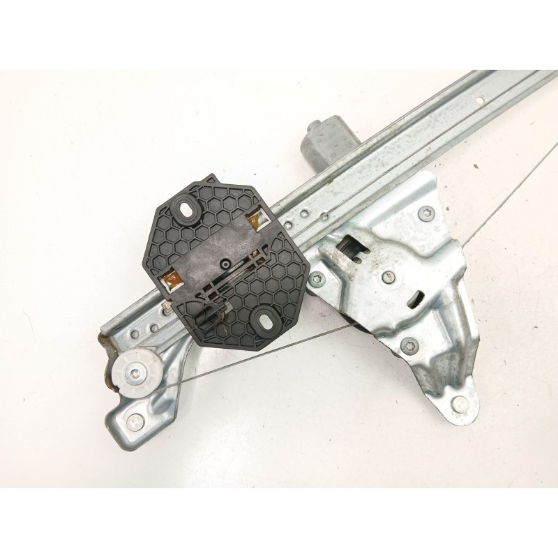 Recambio de elevalunas trasero derecho para dacia sandero ii (b8_) 1.5 blue dci 95 (b8jl) referencia OEM IAM 827206057R  