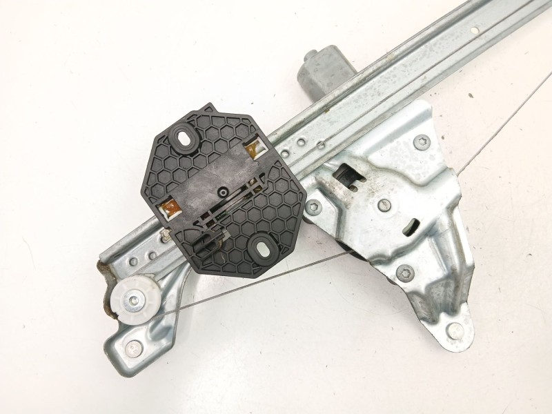 Recambio de elevalunas trasero derecho para dacia sandero ii (b8_) 1.5 blue dci 95 (b8jl) referencia OEM IAM 827206057R  