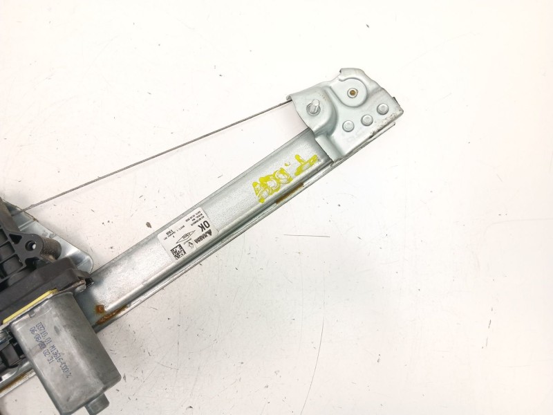 Recambio de elevalunas trasero derecho para dacia sandero ii (b8_) 1.5 blue dci 95 (b8jl) referencia OEM IAM 827206057R  