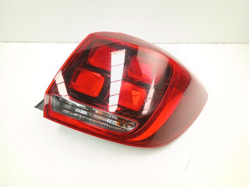 Recambio de piloto trasero derecho para dacia sandero ii (b8_) 1.5 blue dci 95 (b8jl) referencia OEM IAM 265506147R  