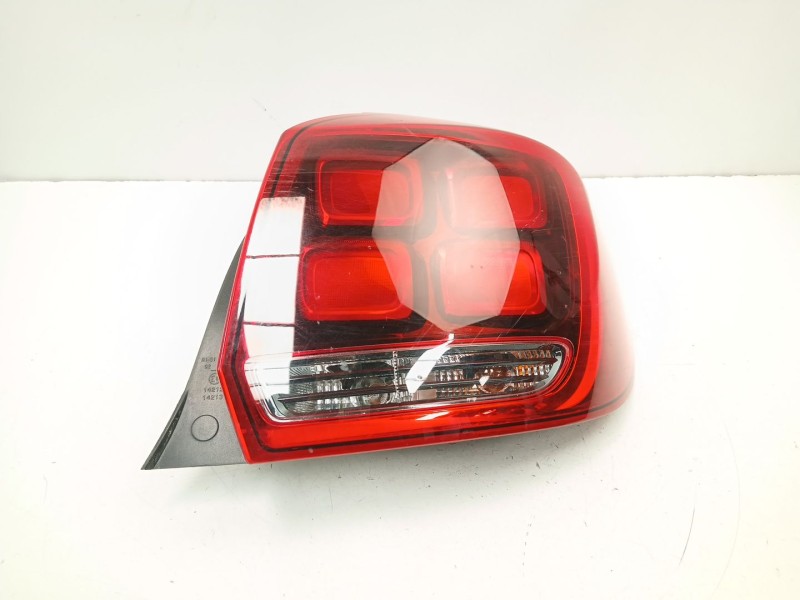 Recambio de piloto trasero derecho para dacia sandero ii (b8_) 1.5 blue dci 95 (b8jl) referencia OEM IAM 265506147R  