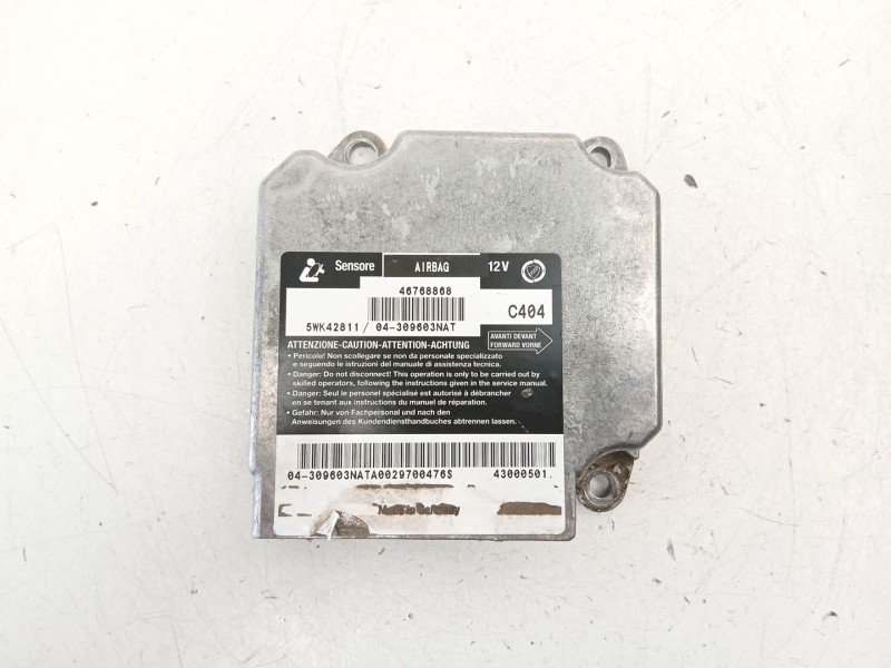 Recambio de centralita airbag para fiat bravo i (182_) 1.9 jtd referencia OEM IAM 46768868 5WK42811 
