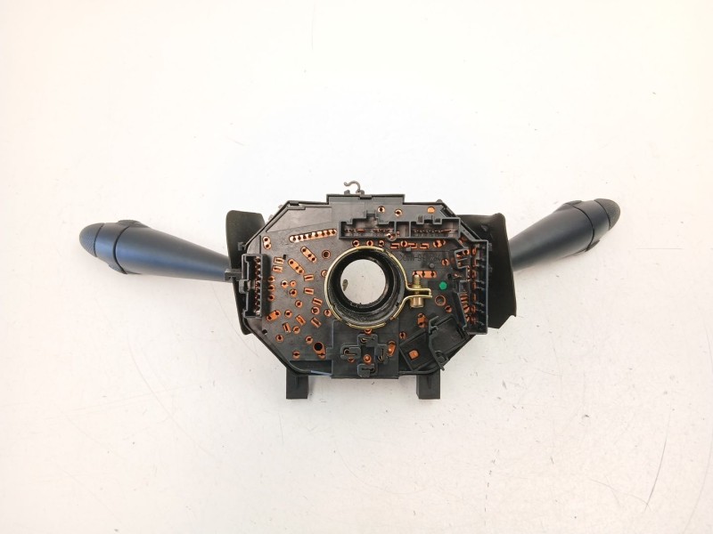 Recambio de mando luces y limpias para fiat bravo i (182_) 1.9 jtd referencia OEM IAM 735251559  