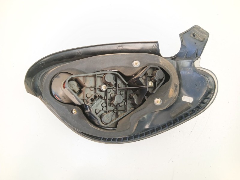 Recambio de piloto trasero izquierdo para fiat bravo i (182_) 1.9 jtd referencia OEM IAM 46538353  