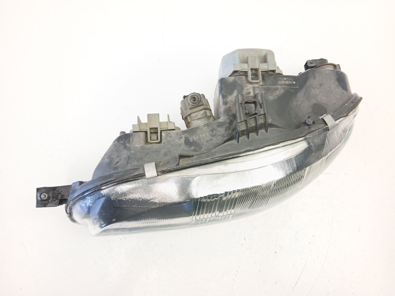 Recambio de faro izquierdo para fiat bravo i (182_) 1.9 jtd referencia OEM IAM 46523123  