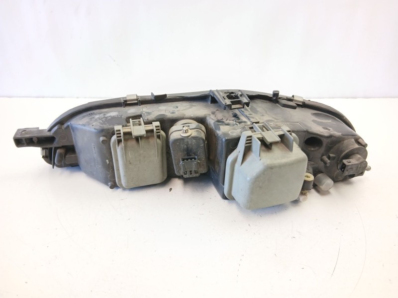 Recambio de faro derecho para fiat bravo i (182_) 1.9 jtd referencia OEM IAM 46523122  