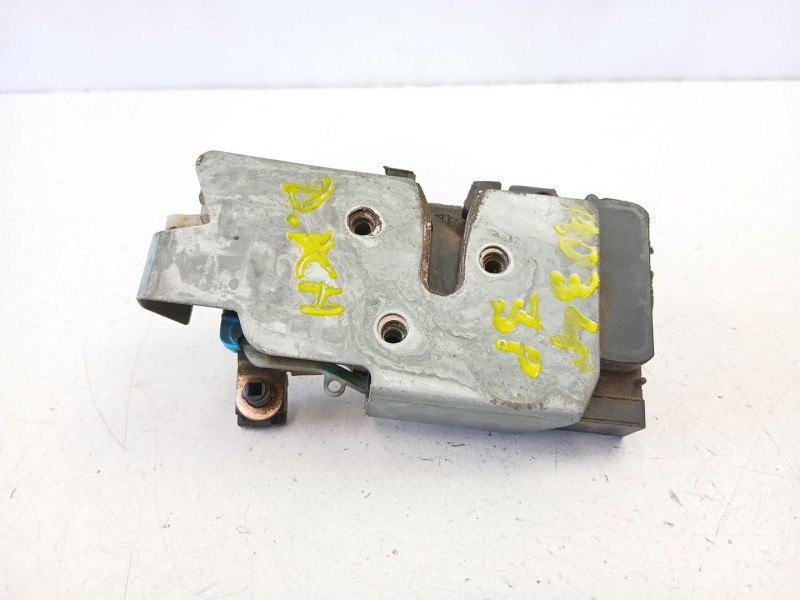 Recambio de cerradura puerta delantera derecha para fiat bravo i (182_) 1.9 jtd referencia OEM IAM 46804233  