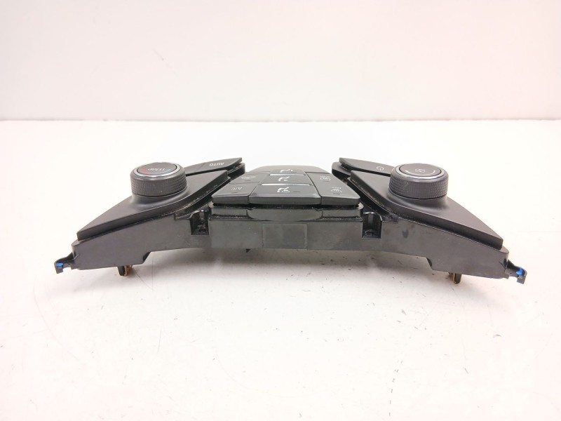Recambio de mandos calefaccion aire para opel insignia a sedán (g09) 2.0 cdti (69) referencia OEM IAM 26202384  