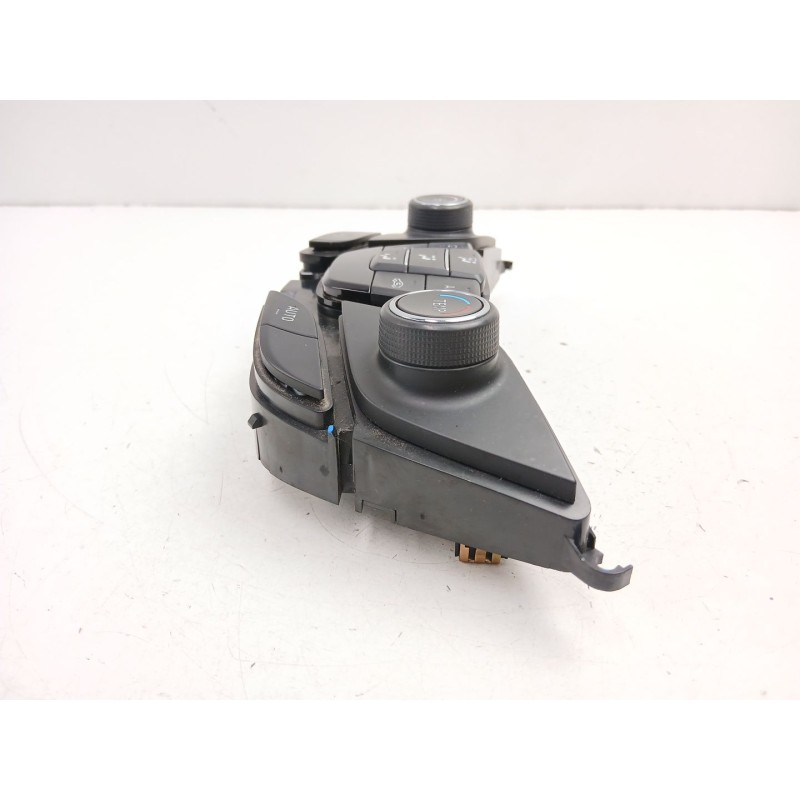 Recambio de mandos calefaccion aire para opel insignia a sedán (g09) 2.0 cdti (69) referencia OEM IAM 26202384  