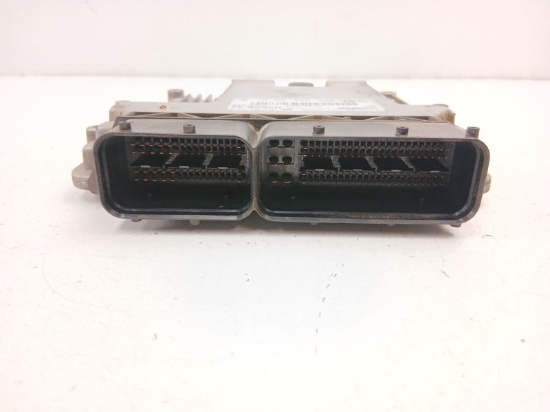 Recambio de centralita para opel insignia a sedán (g09) 2.0 cdti (69) referencia OEM IAM 55485466 0281031379 
