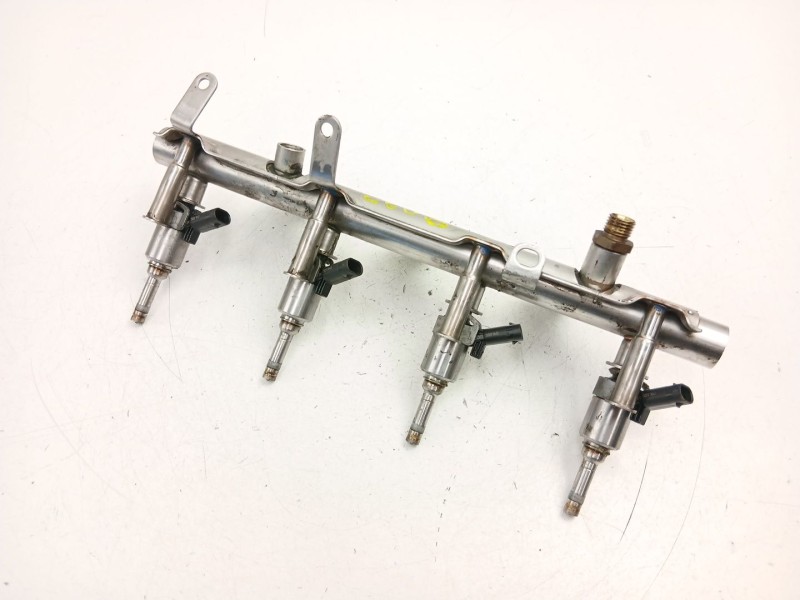 Recambio de inyectores juego para seat exeo st (3r5) 1.8 tsi referencia OEM IAM 06J133036B  
