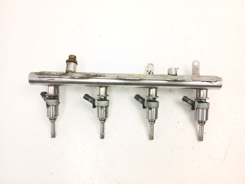 Recambio de inyectores juego para seat exeo st (3r5) 1.8 tsi referencia OEM IAM 06J133036B  