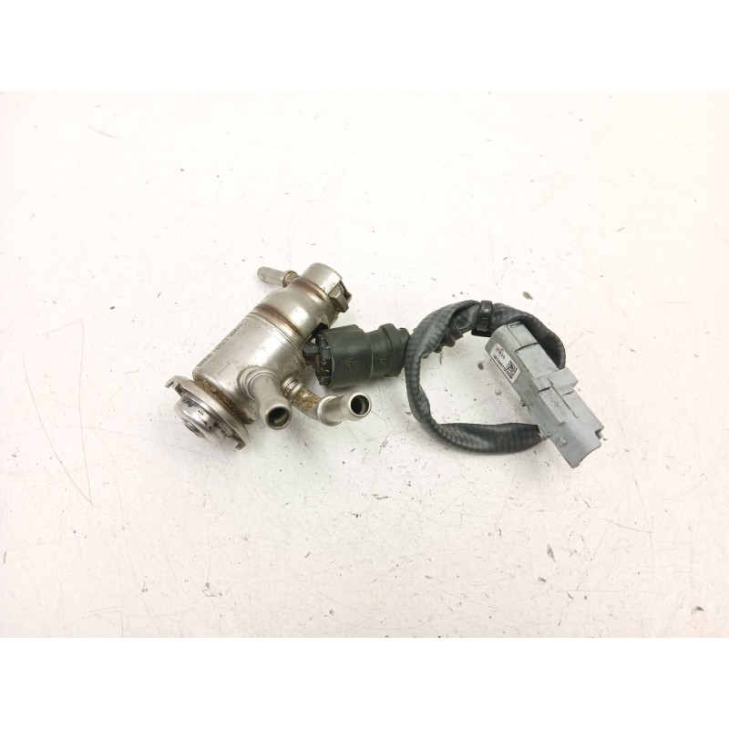 Recambio de inyector adblue para dacia sandero ii (b8_) 1.5 blue dci 95 (b8jl) referencia OEM IAM 208995377R  