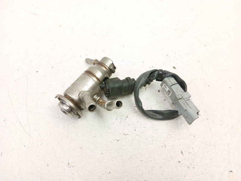 Recambio de inyector adblue para dacia sandero ii (b8_) 1.5 blue dci 95 (b8jl) referencia OEM IAM 208995377R  