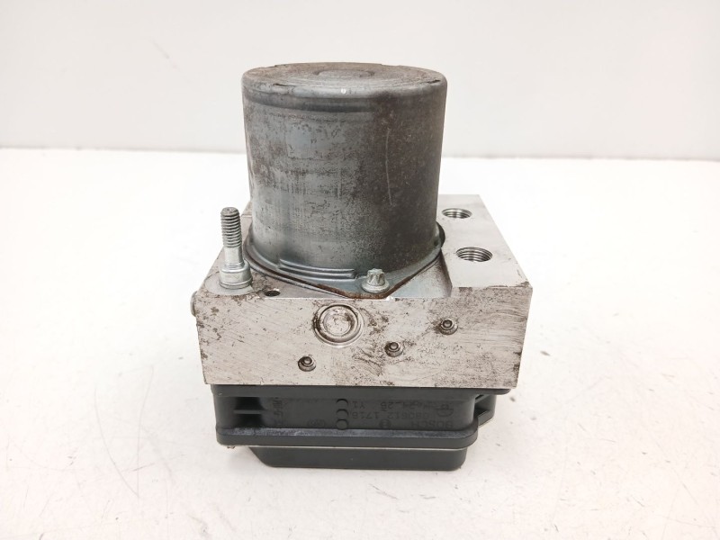 Recambio de abs para seat exeo st (3r5) 1.8 tsi referencia OEM IAM 3R0614517 0265234813 