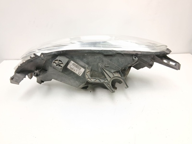Recambio de faro derecho para citroën berlingo multispace (b9) 1.6 hdi 90 referencia OEM IAM 9682828180  