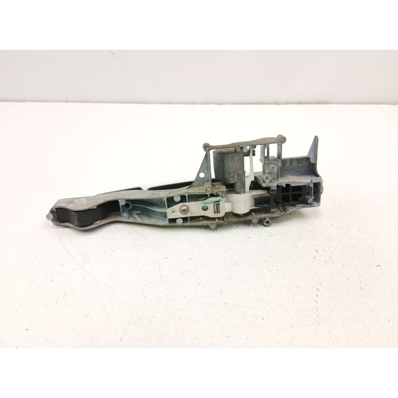 Recambio de manilla delantera derecha para citroën berlingo multispace (b9) 1.6 hdi 90 referencia OEM IAM 9680168580  