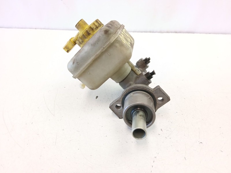 Recambio de bomba de freno para volkswagen golf iv (1j1) 1.9 tdi referencia OEM IAM 1J1614019  