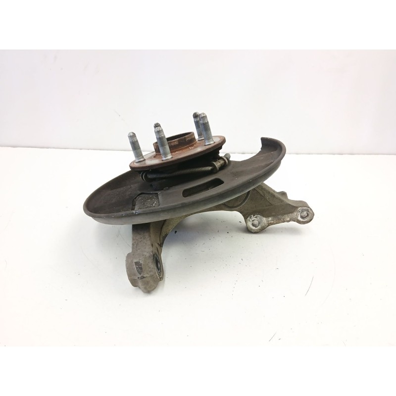 Recambio de mangueta delantera izquierda para opel insignia a sedán (g09) 2.0 cdti (69) referencia OEM IAM 13219080  