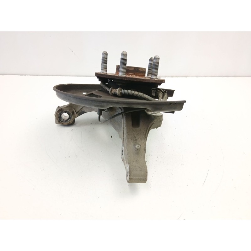 Recambio de mangueta delantera izquierda para opel insignia a sedán (g09) 2.0 cdti (69) referencia OEM IAM 13219080  