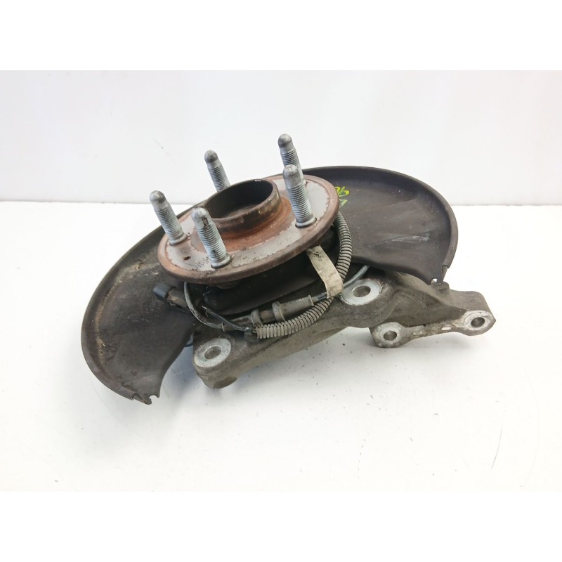 Recambio de mangueta delantera derecha para opel insignia a sedán (g09) 2.0 cdti (69) referencia OEM IAM 13219081  