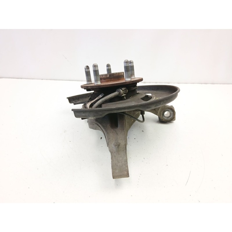 Recambio de mangueta delantera derecha para opel insignia a sedán (g09) 2.0 cdti (69) referencia OEM IAM 13219081  