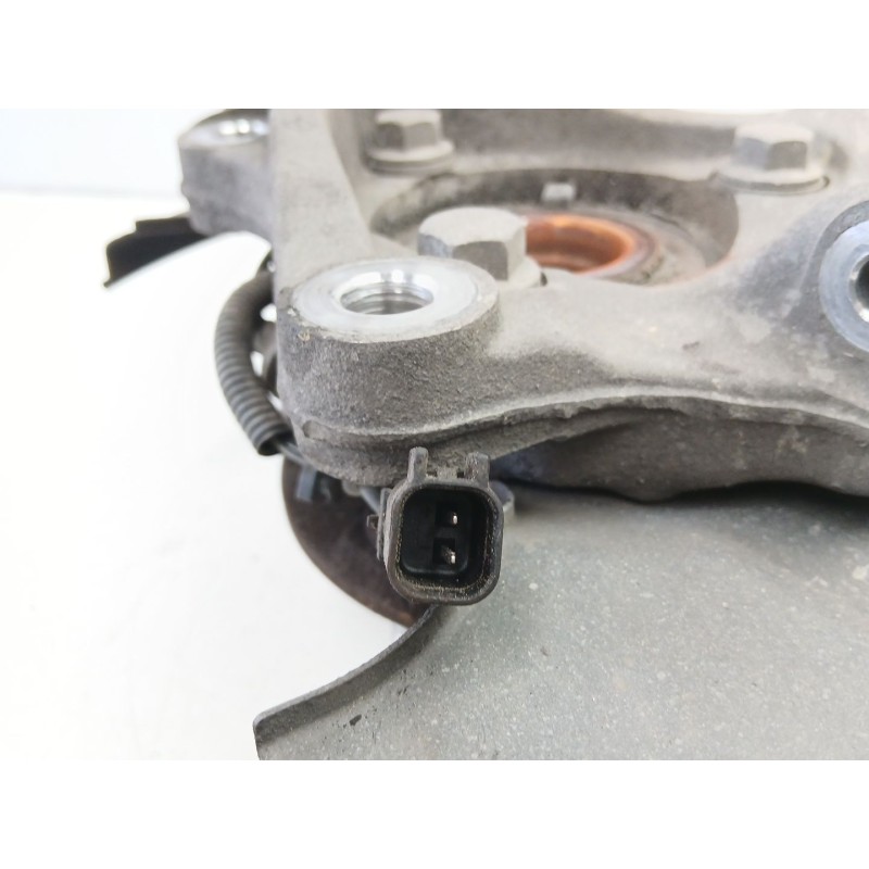 Recambio de mangueta delantera derecha para opel insignia a sedán (g09) 2.0 cdti (69) referencia OEM IAM 13219081  