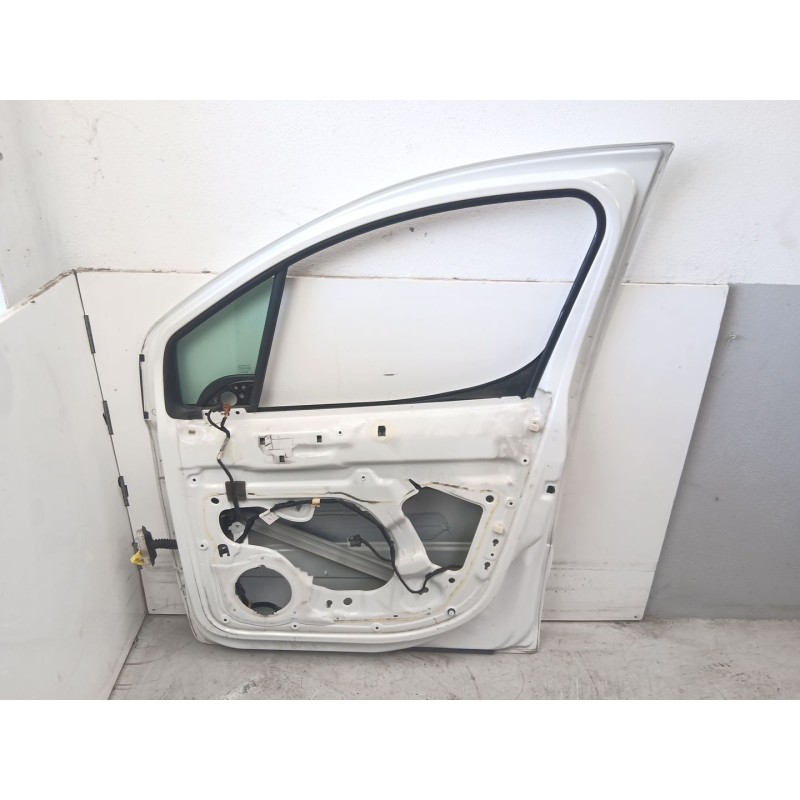 Recambio de puerta delantera derecha para citroën berlingo multispace (b9) 1.6 hdi 90 referencia OEM IAM 9004Z6  