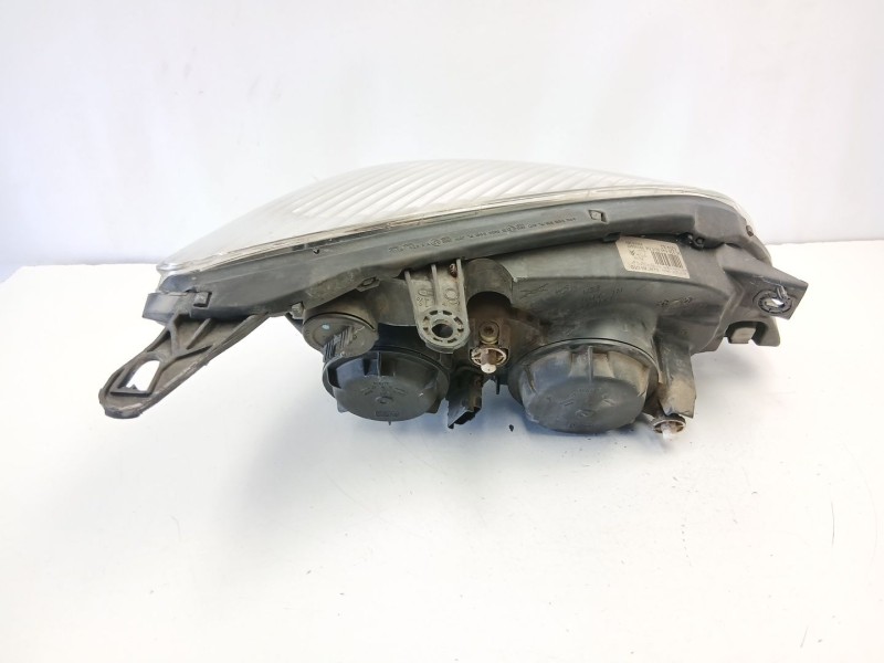 Recambio de faro izquierdo para citroën c5 i (dc_) 2.0 hdi (dcrhzb, dcrhze) referencia OEM IAM 9632664880  