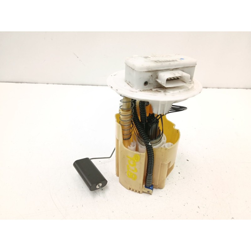 Recambio de bomba combustible aforador para dacia sandero ii (b8_) 1.5 blue dci 95 (b8jl) referencia OEM IAM 172026457R 10011894