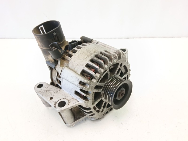 Recambio de alternador para ford mondeo iii sedán (b4y) 2.0 tdci referencia OEM IAM 1S7T10300BE  