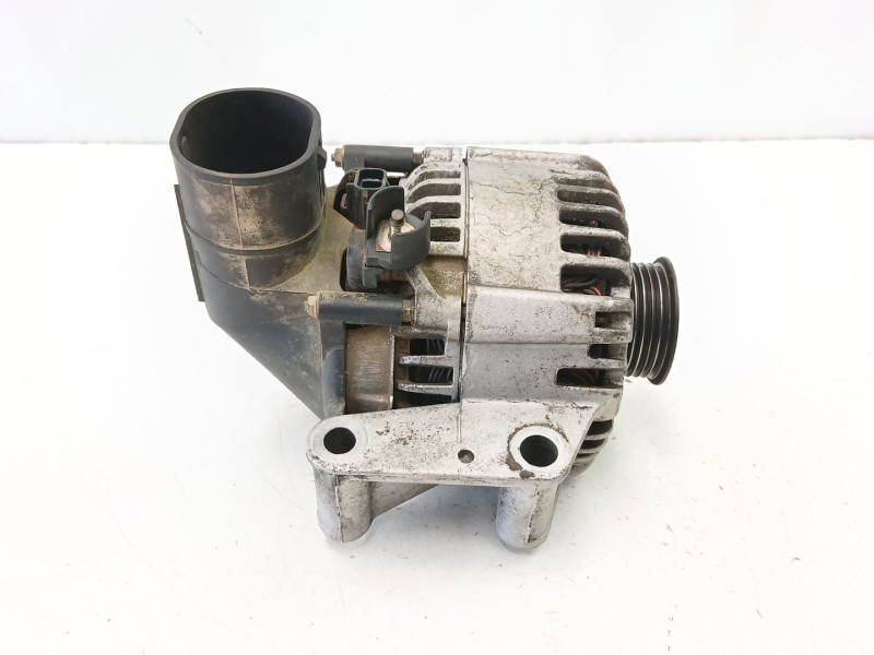 Recambio de alternador para ford mondeo iii sedán (b4y) 2.0 tdci referencia OEM IAM 1S7T10300BE  