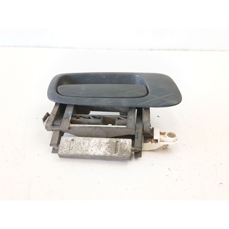 Recambio de manilla trasera derecha para opel zafira a monospace (t98) 2.0 di 16v (f75) referencia OEM IAM 9227374  