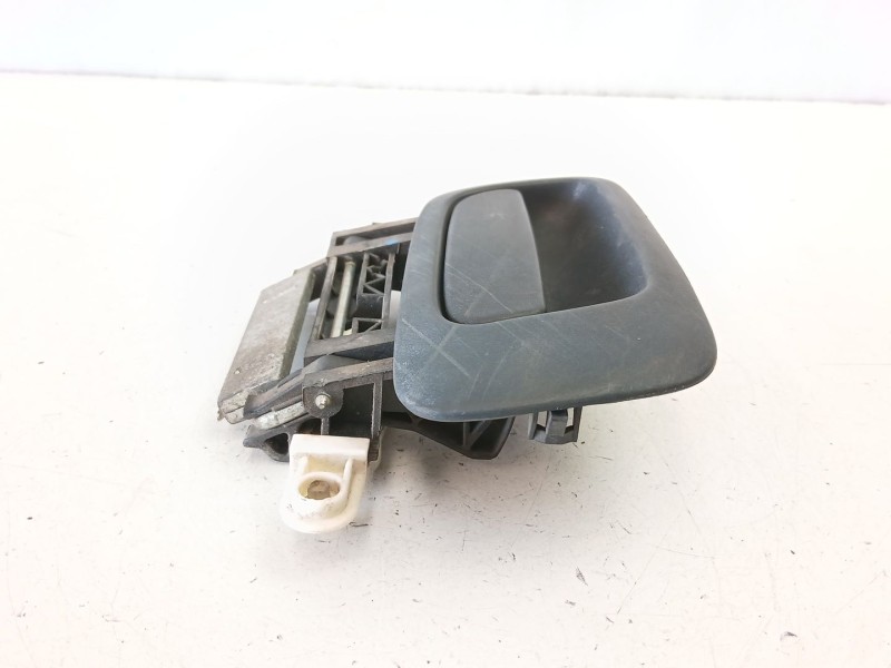 Recambio de manilla trasera derecha para opel zafira a monospace (t98) 2.0 di 16v (f75) referencia OEM IAM 9227374  