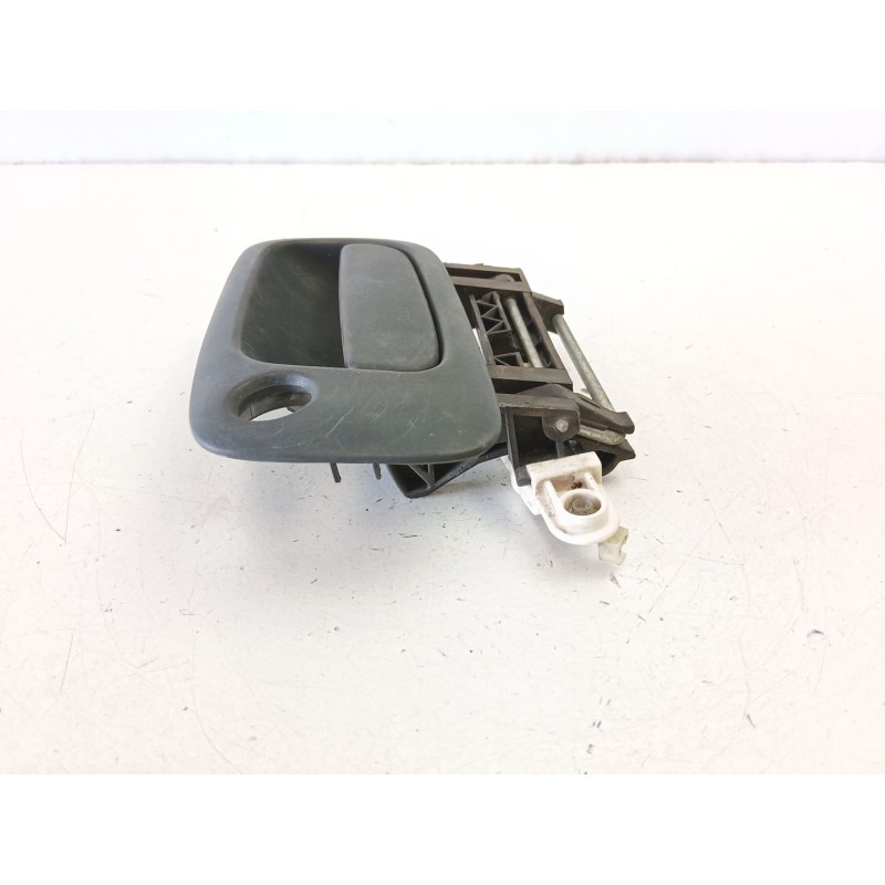 Recambio de manilla delantera izquierda para opel zafira a monospace (t98) 2.0 di 16v (f75) referencia OEM IAM 9227371  