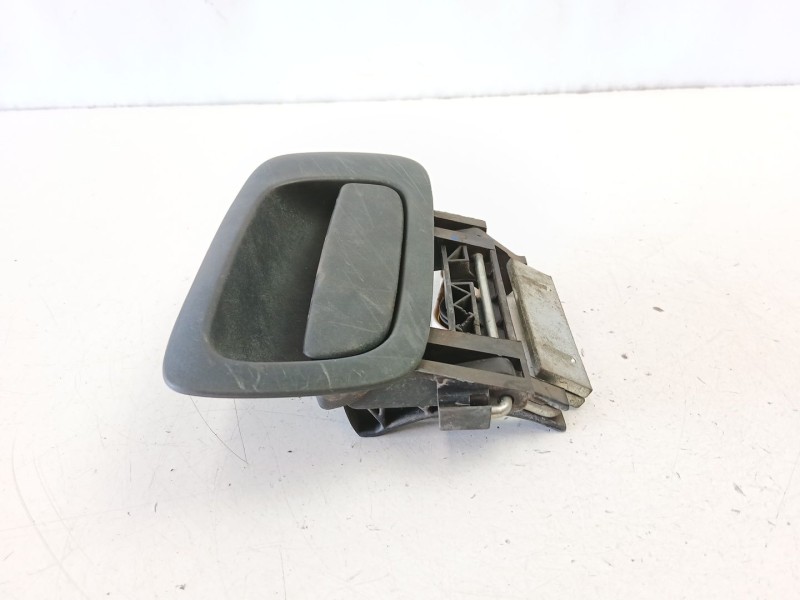 Recambio de manilla delantera derecha para opel zafira a monospace (t98) 2.0 di 16v (f75) referencia OEM IAM 9227374  