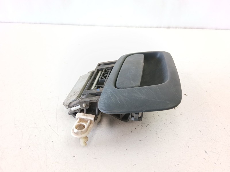 Recambio de manilla delantera derecha para opel zafira a monospace (t98) 2.0 di 16v (f75) referencia OEM IAM 9227374  